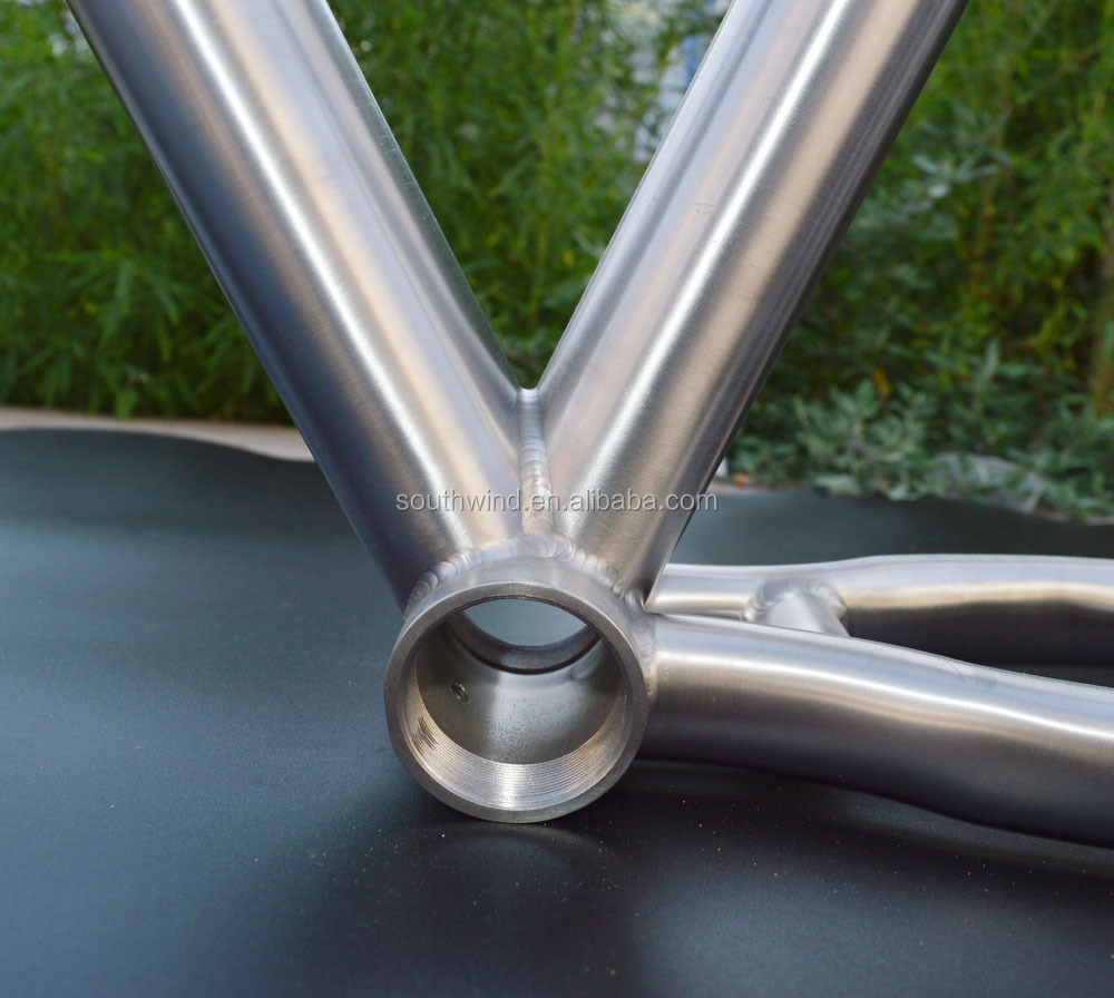 Tolerance 0.05mm Industrial OEM Sheet Metal Trunk Pipe Bending Stamping Welding Service