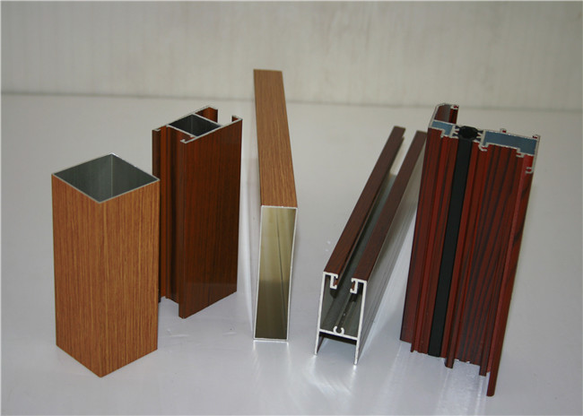 6005 2.0MM Door Frame Wood Grain Aluminum Extrusion
