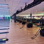 1.2m Synthetic Lane Bowling Set for Kids Ball Weight 6-7 Ponds Multiple Colors