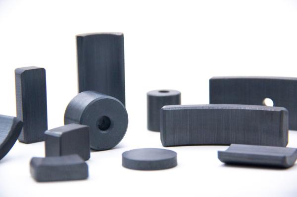 Powerful Permanent Ferrite Magnets for Smooth Ascending and Descending in Car