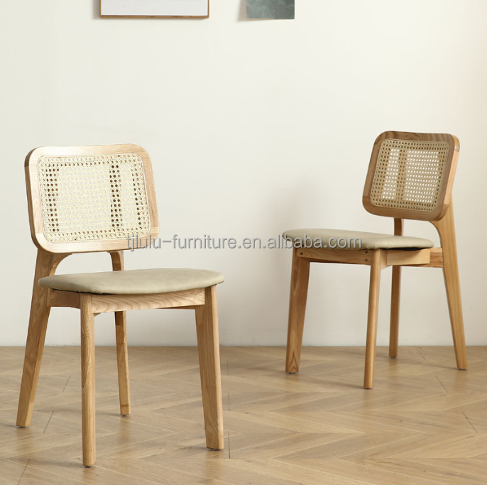 Classical Practical Home Furniture Solid Wood Dining Chair with Rattan Design and Upholstered Seat