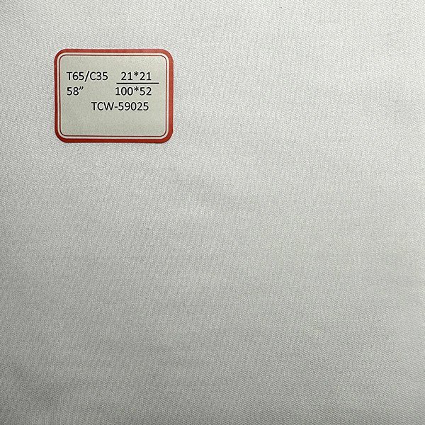 Polyester / Cotton Blend Bleached Cotton Fabric With Enhanced Comfort And Breathability