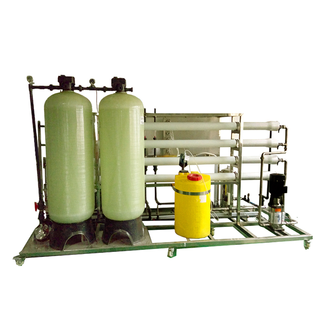 Industrial Reverse Osmosis RO Plant 2500LPH Stainless Steel Material 380V