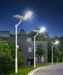 9W To 60W Commercial Solar Powered Street Light Poles with Double Arm