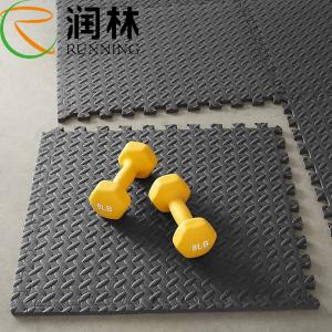China Karate Wrestling Taekwondo Foam Exercise Mat Baby Play 30*30cm for Gym on sale