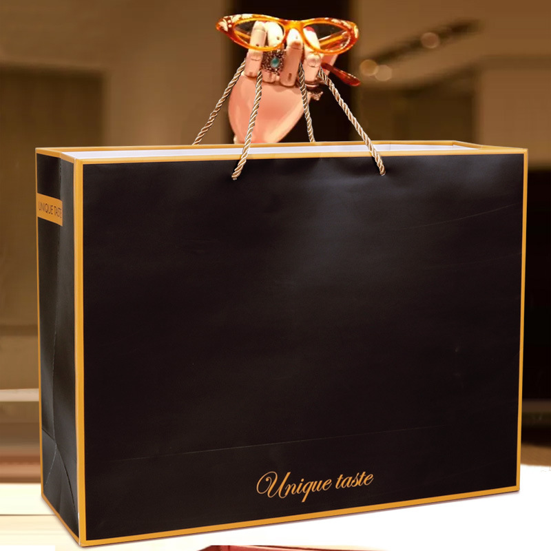 Recycled Bulk Kraft Paper Bags Gift Shopping Embossing With Handles