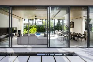 Wholesale Eco-friendly and Excellent Insulation Clear Transparency with Acoustic Insulation Glass from china suppliers