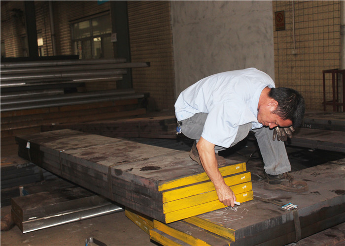 High Strength Plastic Die 1.2344 Hot Rolled Alloy Steel Hardness 46 - 50HRC
