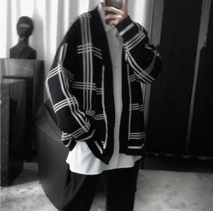 Wholesale 12GG Black And White Grid Mens Warm Sweaters Collarless Lazy Wind from china suppliers