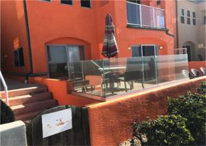 Wholesale Modern Building Railing Frameless Glass Balcony Balustrade With Aluminum Alloy U Shape Channel from china suppliers