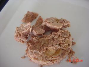 China Fresh Healthy Tuna Bulk Frozen Fish / White Tuna Fish For Lunchtime Staple on sale