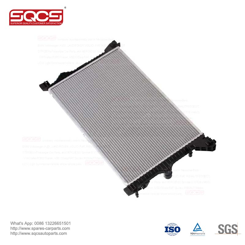 2013- Car Radiator for MERCEDES SPRINTER W909 SQCS Aluminum Radiator OE 9095010000