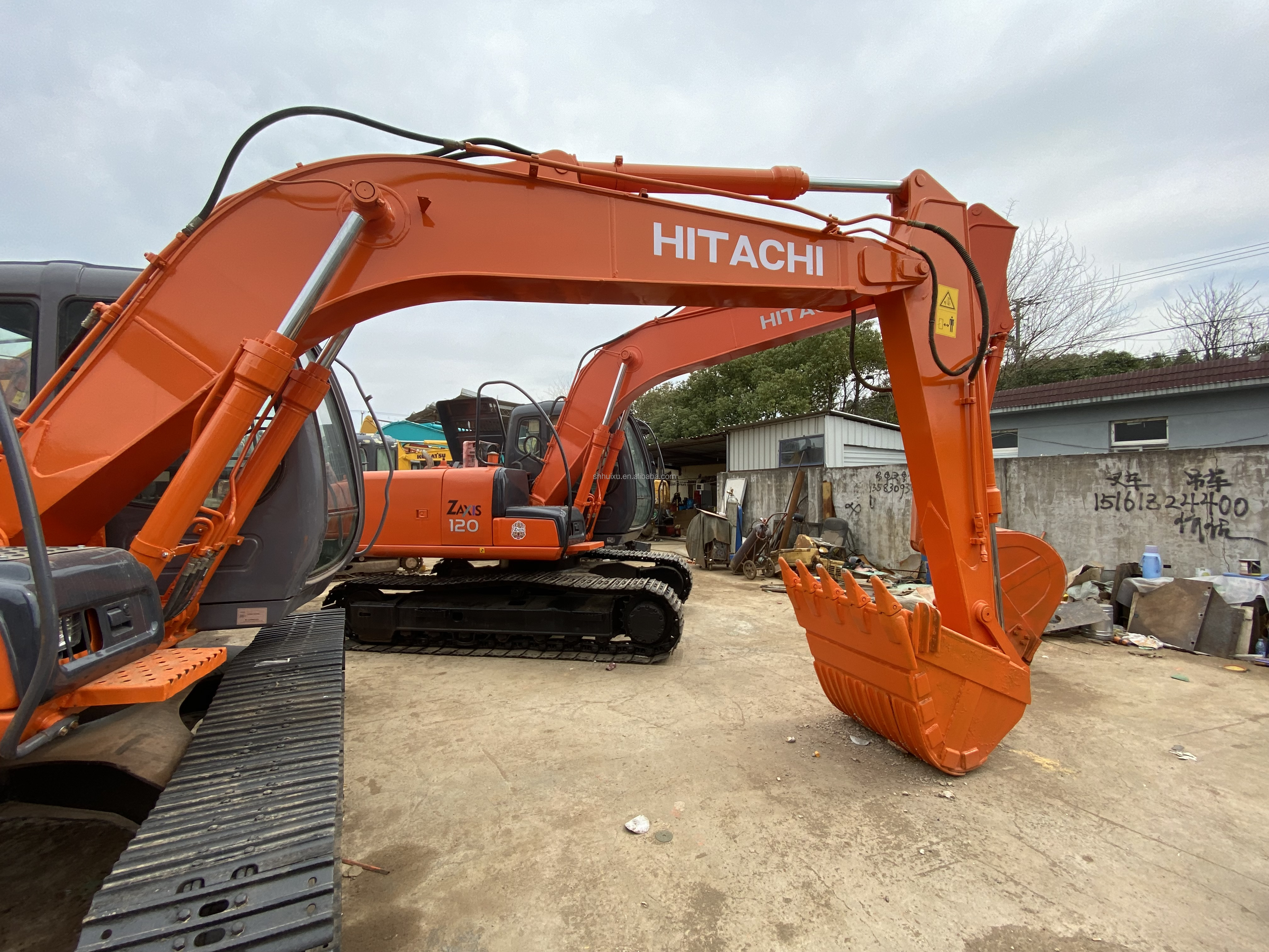 Hitachi hot sale Crawler excavator Hitachi ZX130 second hand Hydraulic Good condition/Used digging machine cheap price