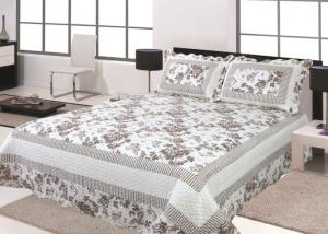 Wholesale Floral Design Home Bed Quilts Soft Silky With 100 Percent Polyester Material from china suppliers
