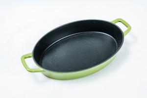 Wholesale OEM ODM Cast Iron Frying Pan Easy Lifting Oval Roasting Pan SGS from china suppliers