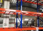 Narrow Aisle Warehouse Pallet Racking Of Blue Colour Columns With Customized
