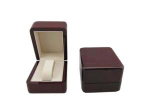 Wholesale Cheap new wood watch box for single watch from china suppliers