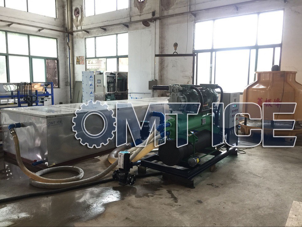 Convenient Slurry Ice Machine High Speed Industrial Ice Crusher Machine 10ton / 24hrs