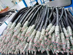 Wholesale EN853 2SN SAE 100R2 Black Wire Braid Hydraulic Hose from china suppliers