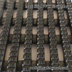 Open Grid PVC Slip Resistant Floor Mats Hard Wearing Width 0.9M