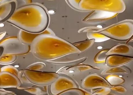 Romantic ribbon art chandelier glass twisted strip shape hotel lobby exhibition