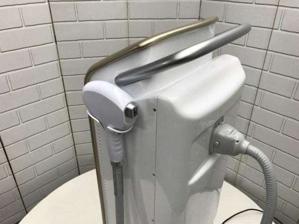Hot selling 4 big power fans cooling 600W output powerful diode laser hair