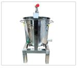 Stainless Steel Honey Presser / Bee Wax Press Machine For Beekeeping Machine