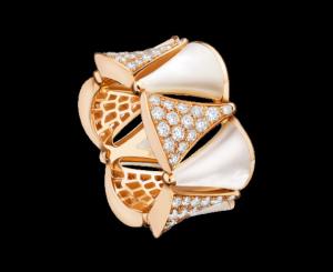Wholesale DIVAS’ DREAM ring in 18 kt pink gold with mother of pearl and pavé diamonds. Ref. AN856775 from china suppliers