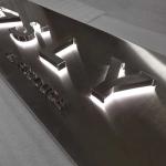 Fabricated Acrylic Glow Backlit Letter Sign Board Electroplating