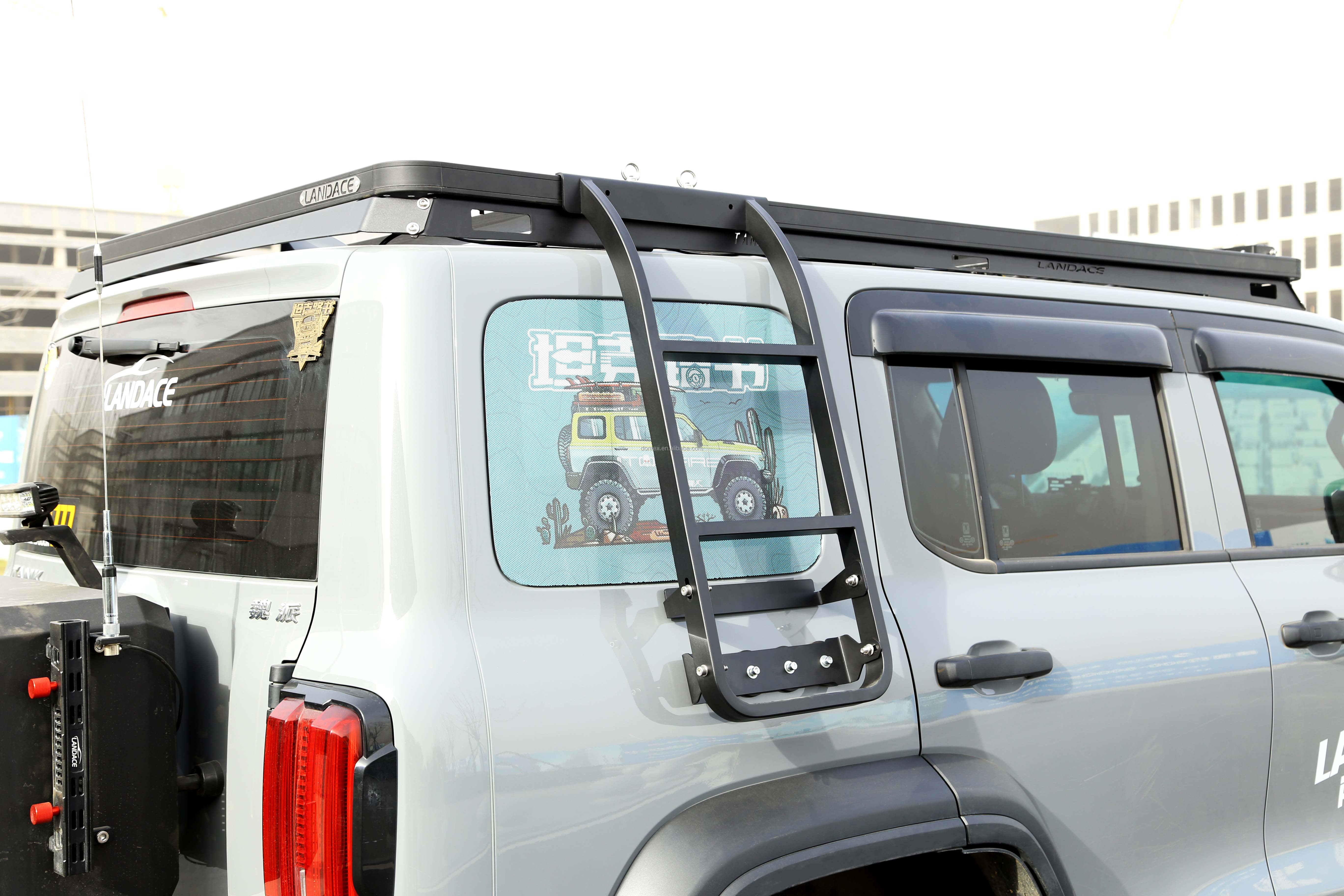 Black 4x4 Side Ladder Single Sided Ladder Retrofit Kit for Tank 300