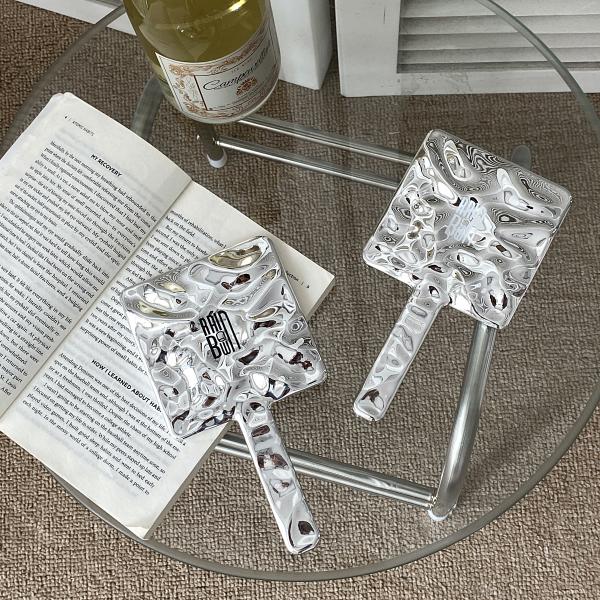10.5*19*1cm Custom Logo Hand Held Mirror for Daily Makeup in Silver Square Shape
