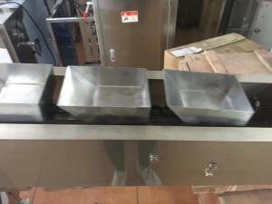 Wholesale hot sale Automatic potato chips/candy/green pean/cashew nut/peanuts Vertical Packing Machine in small business from china suppliers