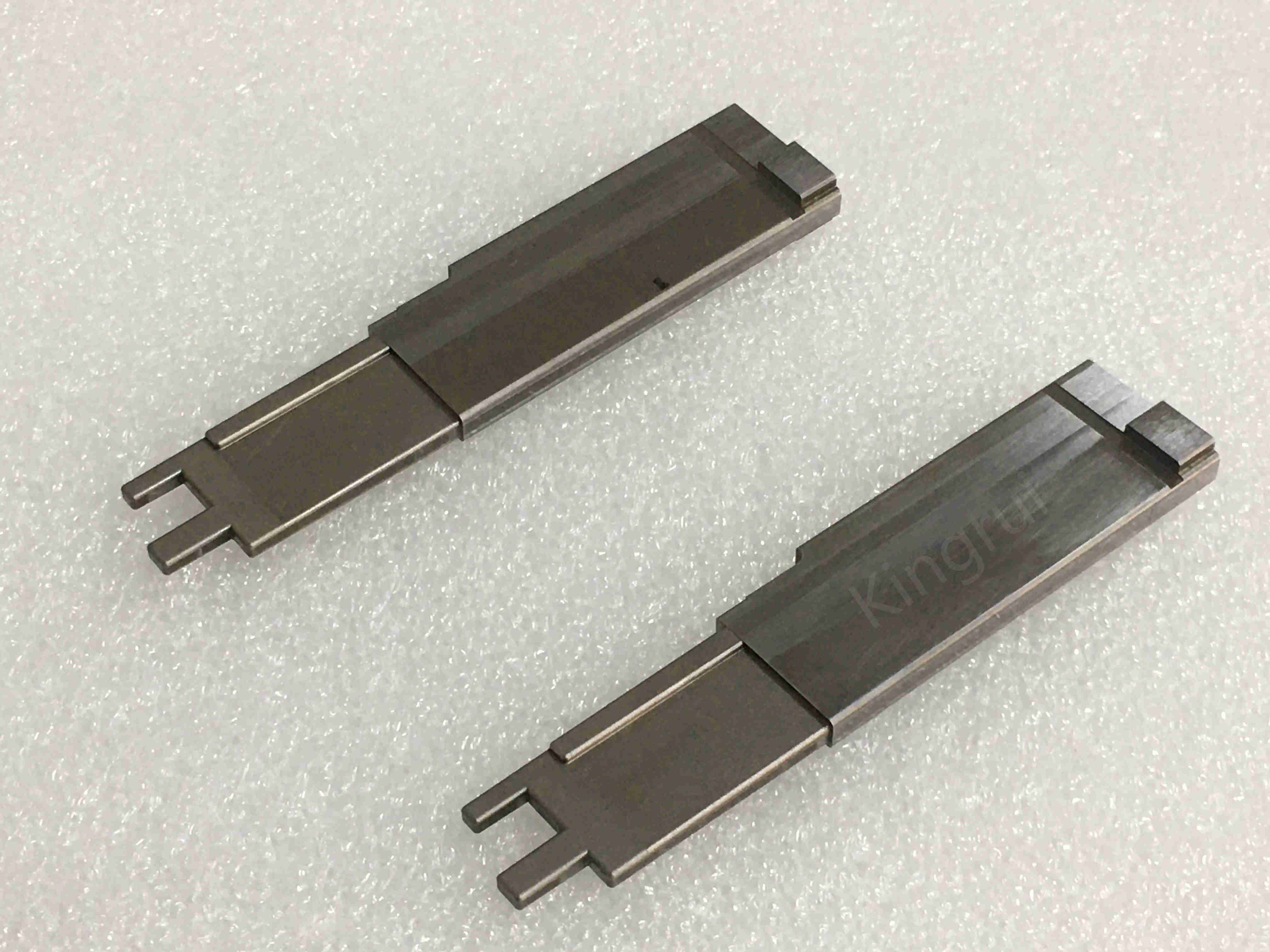 Plastic Mold Components With Material SKD61 Plastic Connector Mold Parts