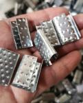 Polyester PET Strapping Metal Seals With Pressure Hole Gripper