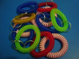 Wholesale Colorful plastic spiral coil wrist band key ring chain small order quantity accepted coils from china suppliers