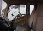 SINOTRUK HOWO 16 Tons Light Duty Trucks LHD 140HP , Box Van Truck ZZ1167G3815C1