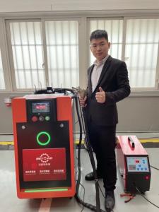 Wholesale Non Contact Type Handheld Laser Cleaning Machine 100W 200W 300W from china suppliers