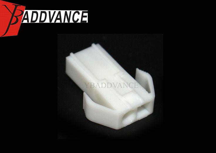 ELR-02V 2 Pin JST Automotive Electrical Connectors White Female Unsealed