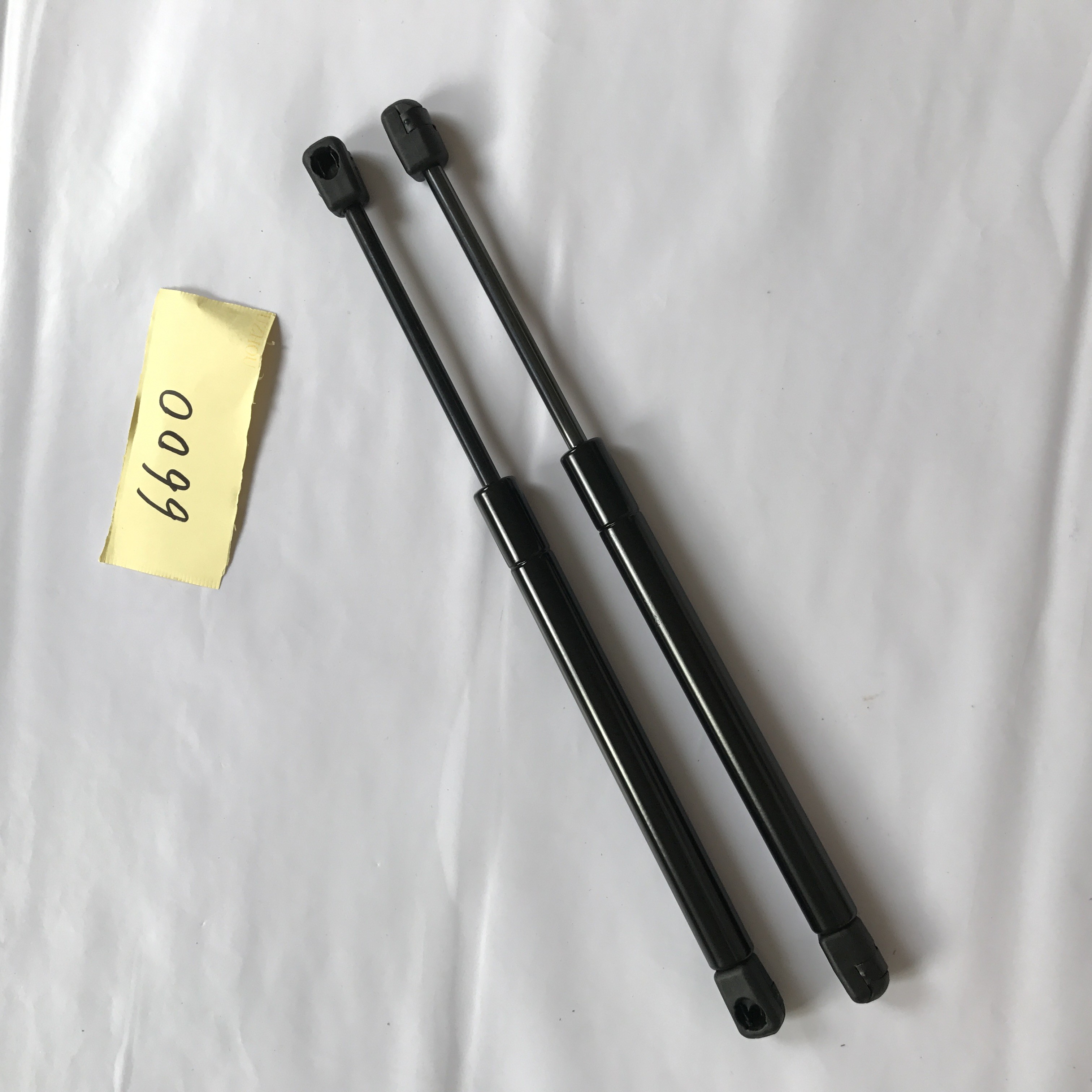 Back Glass Lift Support Automotive Gas Springs fits 00 - 05 Ford Excursion