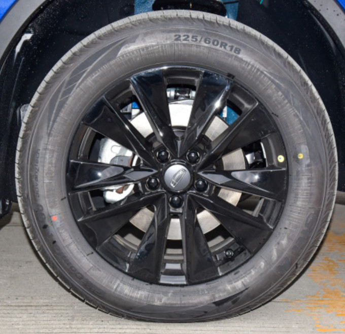 Geely Atlas 2022 1.8TD DCT Zhihui Model Compact SUV 1.8T 184HP L4