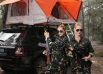 Side Awning Car Roof Tent For Camping With Sponge Mattress Water Resistant
