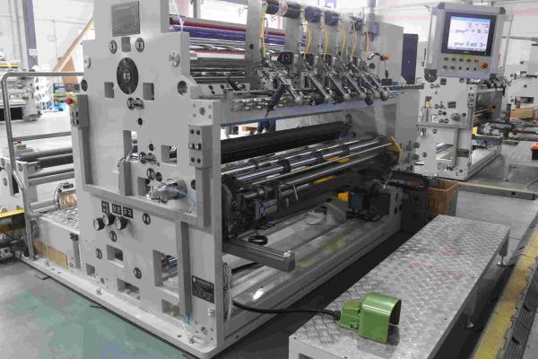 Slitter Rewinder Machine ISO9000 Slitting Width Max. 1500MM stretch film slitter