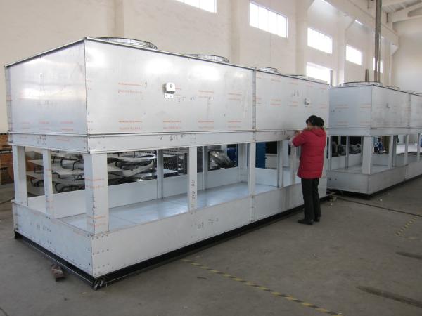 Standard Closed Loop Cooling Tower 1635kw Heat Reject For Industrial Architectur