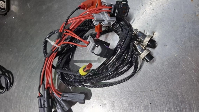 CR-2000 High Pressure Solenoid Valve Pizeo Electric Injector Control Box Tester Diagnostic Tool