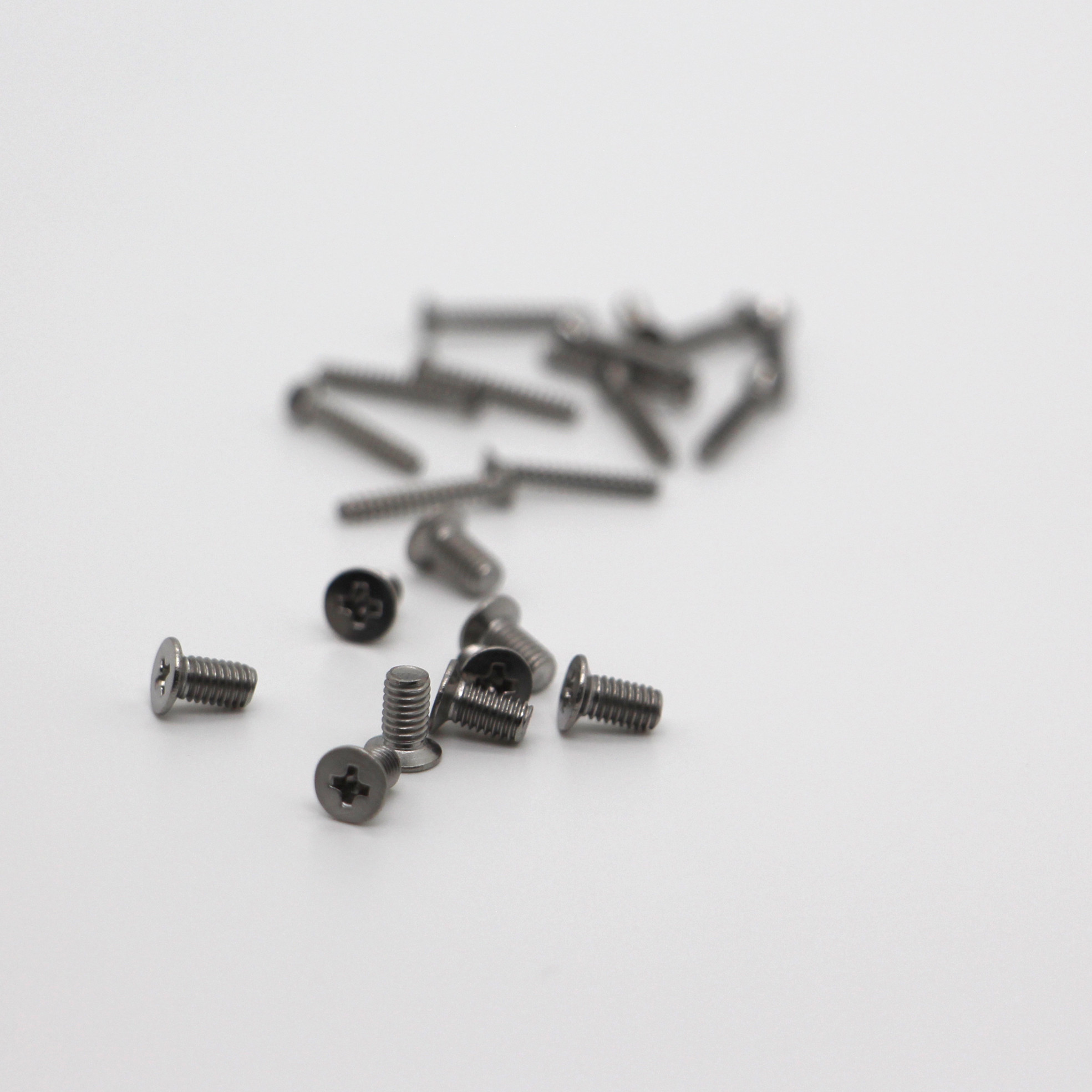 M0.5-M3 High-Temp Resistant Micro Screws Countersunk Head For Aerospace Applications ISO 9001 Certified