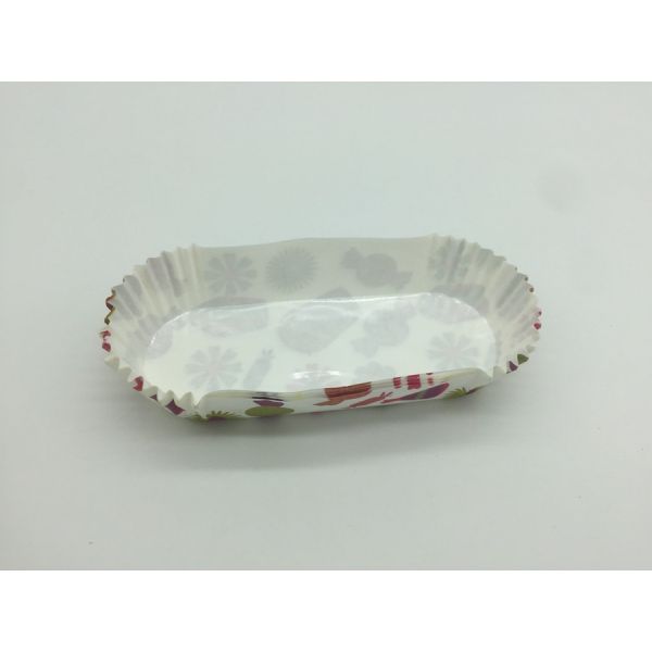Decorative Paper Cupcake Holders , Jumbo Non Stick Muffin Liners Boat Shape Candy Pattern