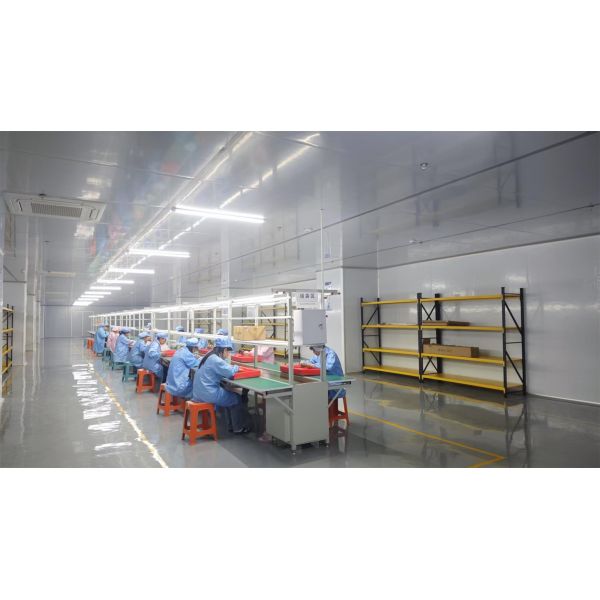 300W Portable Power Station with 270Wh Lithium Battery and Solar Charging