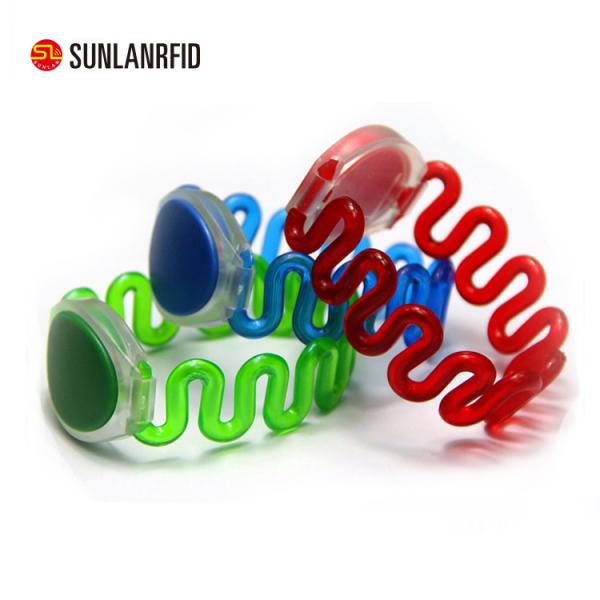 Quality Waterproof Silicone uhf rfid wristband/bracelet for Swimming pool,Water parks,Sporting venues for sale