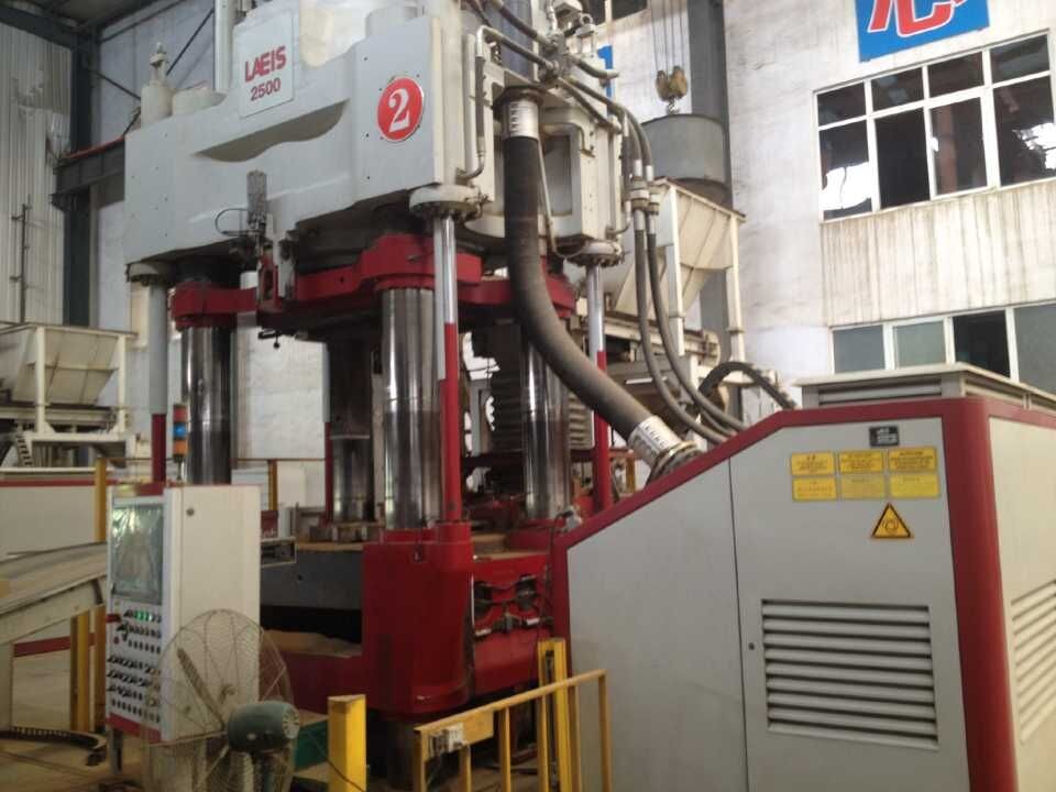AZS 33 Zirconia Corudum Bricks For Glass Furnace