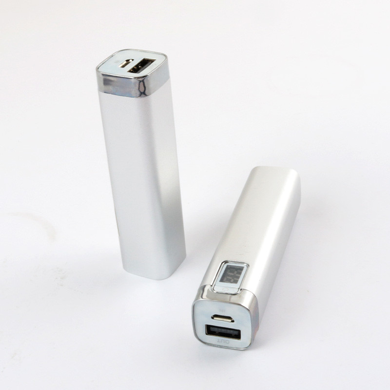Metal Camping Power Bank 2400MAH 18650 Li Ion Battery